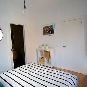 https://lovely-flat-fira-mwc.catalonia-hotels.com