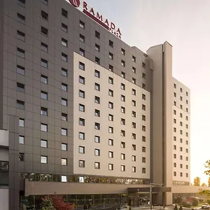 Ramada Plaza By Wyndham Convention Center Ξενοδοχείο