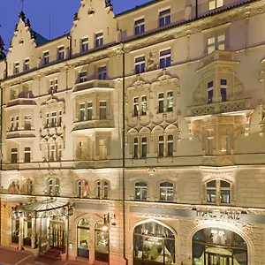 Paris 5* Prague